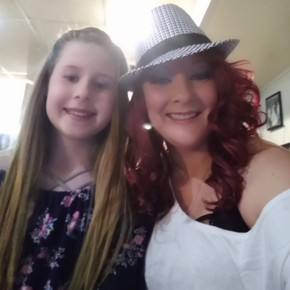 Meet your Posher, jess - Picture 10 of 16